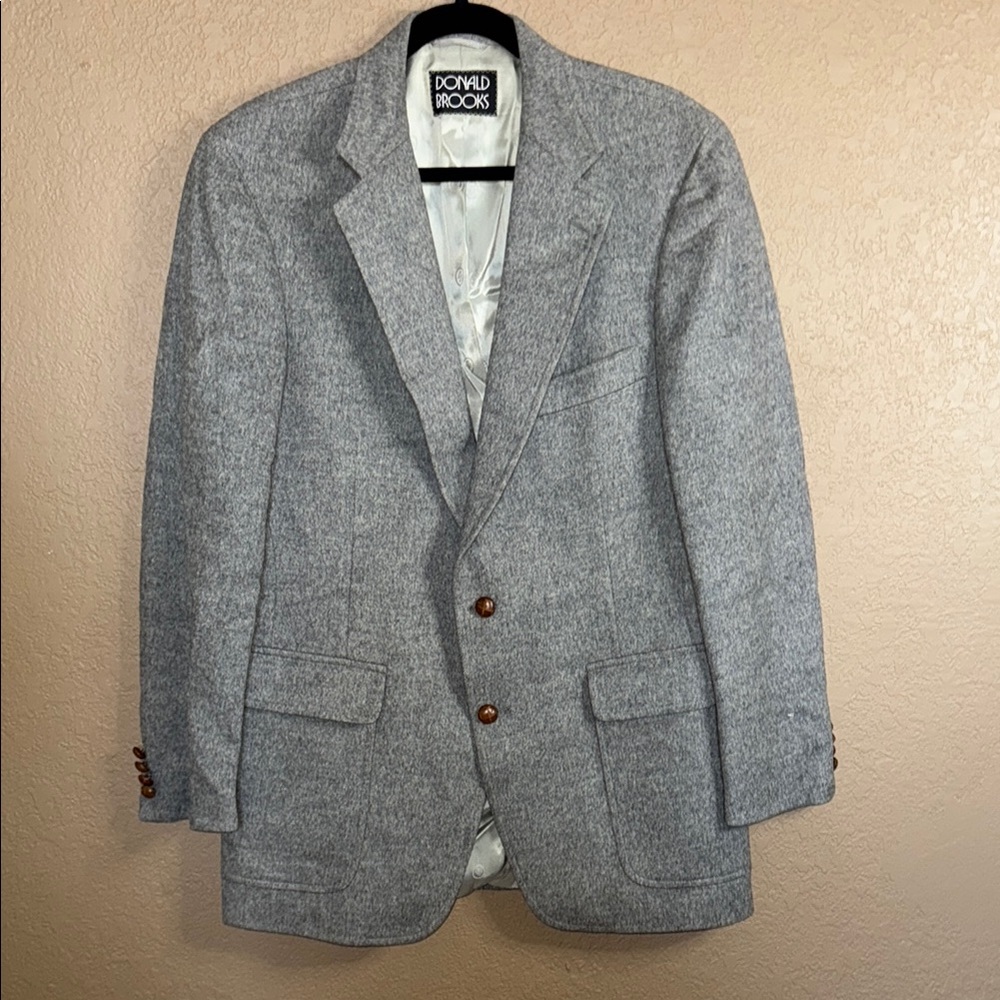 Incredible and Classic Vintage Camel Hair Sport Coat Woven in Scotland